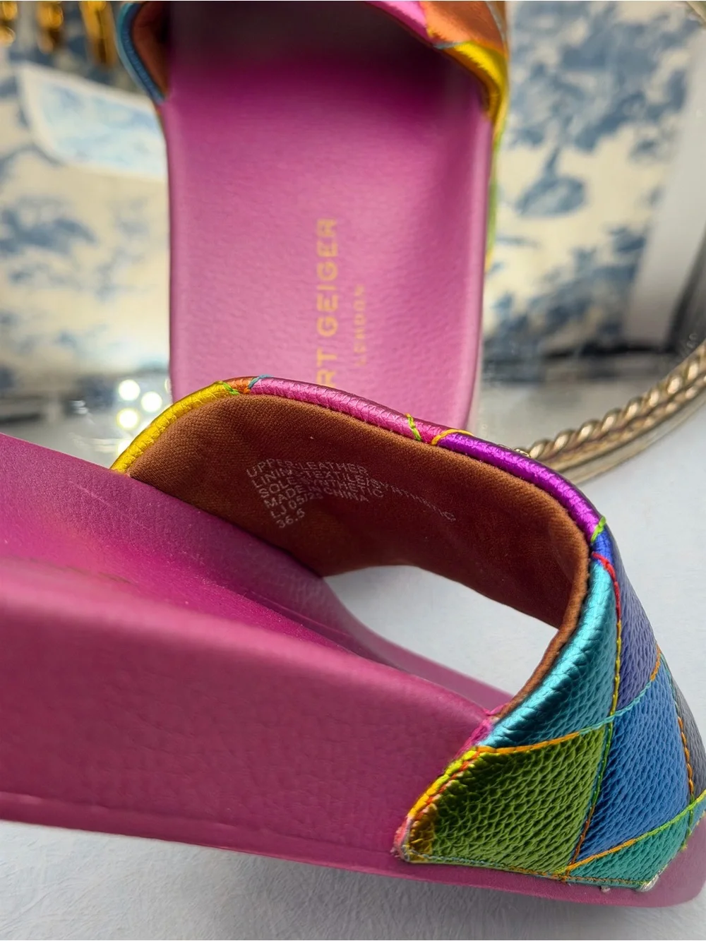 🆕 KURT GEIGER LONDON 🧿 NWOT Meena Eagle Metallic Diamond Slide, Sz 36.5 US 6.5